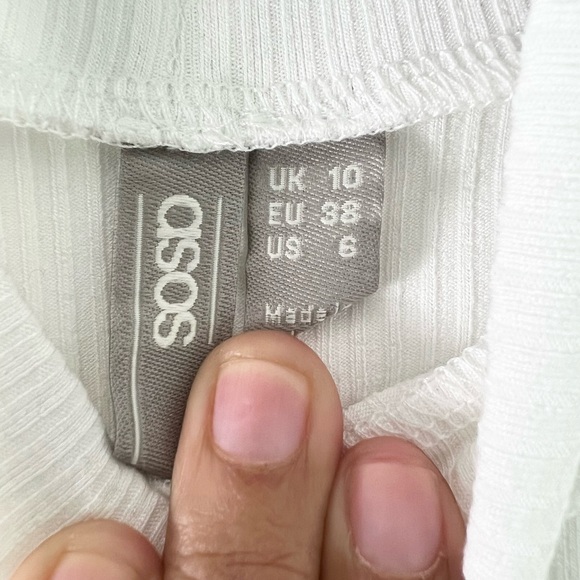 ASOS Petite Ribbed Crop Top - Picture 6 of 7